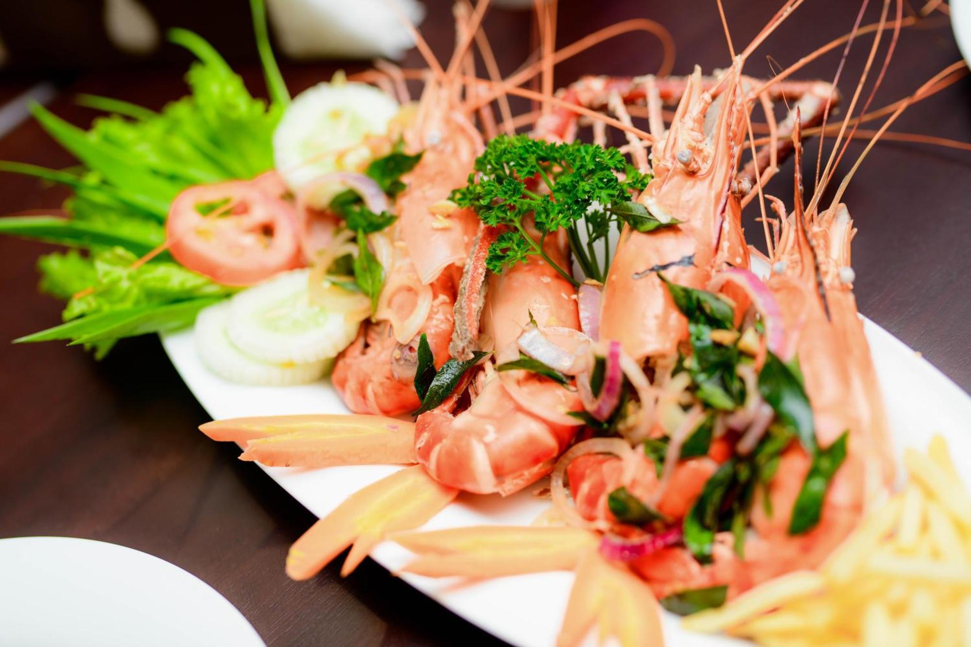 Royal Beach Hotel & Restaurant Хиккадува Экстерьер фото